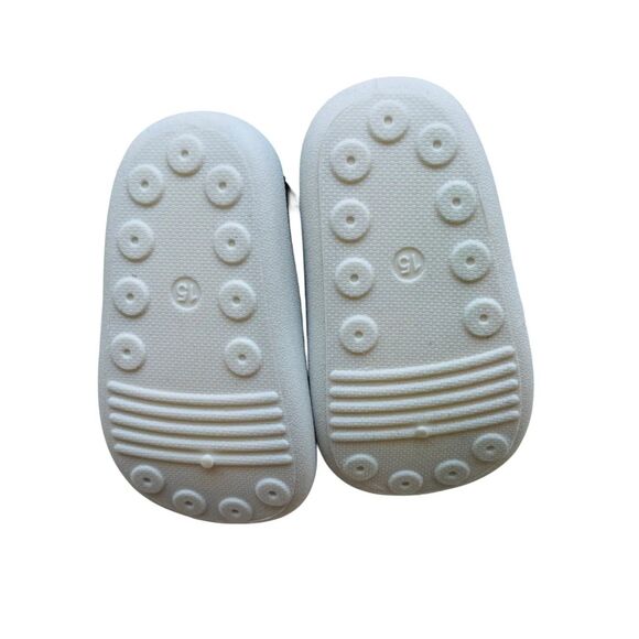 2 Tiny Feet Knitted Breathable Non-Slip Shoes Black Size 5-5.5 (13-18 months) - Picture 10 of 10